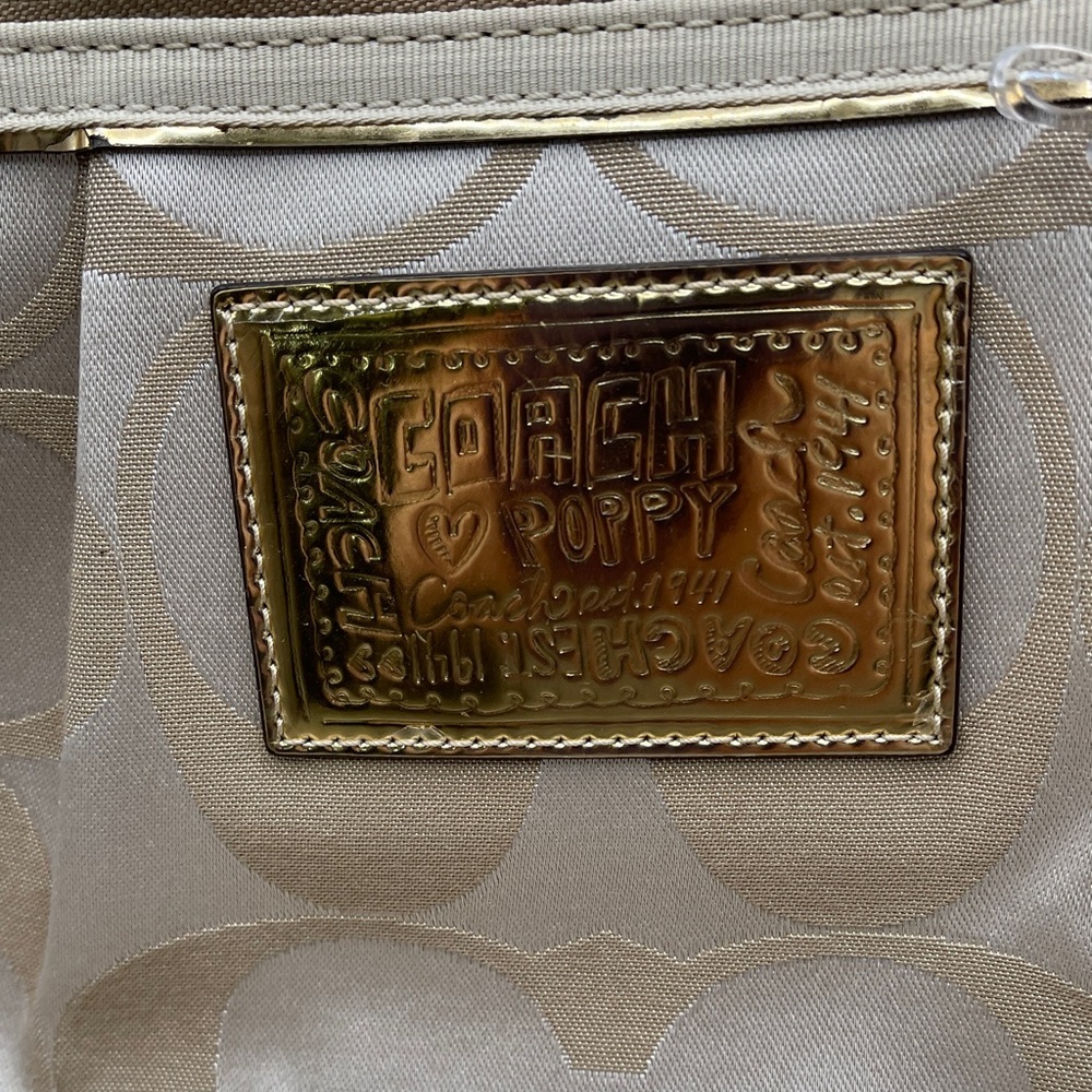 Coach Poppy Bronze Beige and Cream Signature Shoulder Bag 2 hangtags Gorgeous - Picture 2 of 10